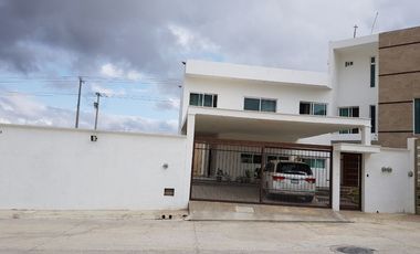 CASA EN VENTA EN FRACC CAMPESTRE ROYAL