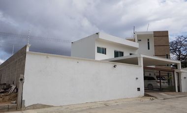 CASA EN VENTA EN FRACC CAMPESTRE ROYAL