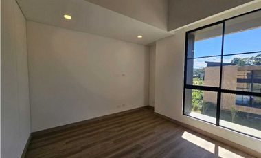 APARTAMENTO EN ARRIENDO LLANOGRANDE ANTIOQUIA