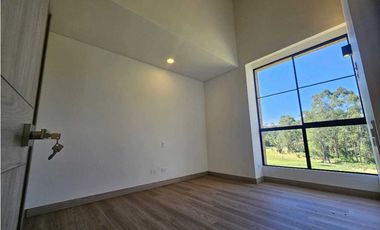 APARTAMENTO EN ARRIENDO LLANOGRANDE ANTIOQUIA