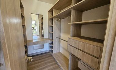 APARTAMENTO EN ARRIENDO LLANOGRANDE ANTIOQUIA