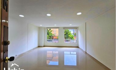 Arriendo de Oficina de 29m en el Lago sobre la Cra 15 con Cll 74