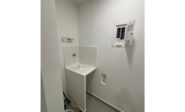 APARTAMENTO EN VENTA EN ALTOS DE LOS ROSALES