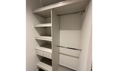 APARTAMENTO EN VENTA EN ALTOS DE LOS ROSALES