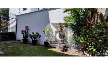VENTA DE CASA  MODERNA UNIFAMILIAR BARRIO PONTEVEDRA YOPAL