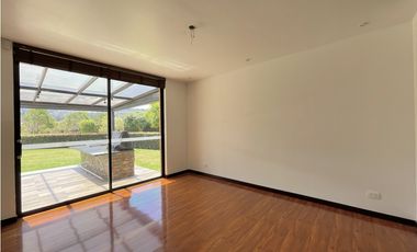 Hacienda Fontanar, casa tipo R con linda vista