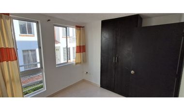 CASA EN FUSAGASUG, CONJUNTO MONTEARROYO