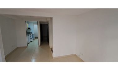 CASA EN FUSAGASUG, CONJUNTO MONTEARROYO