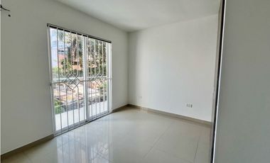 CASA DE CONJUNTO EN VENTA LA CAMPIÑA
