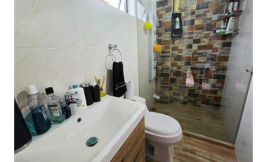 HERMOSA CASA EN UNIDAD ABIERTA – ESTRATO 4 ✨