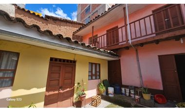 VENDO CASA LOTE 190 M2 UCCHULLO CUSCO PERÚ