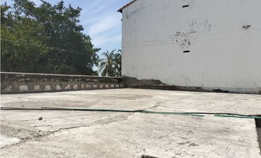 SE ARRIENDA CASA DE USO COMERCIAL CERCA A LA BAHA, SANTA MARTA