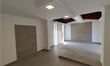 SE VENDE APARTAMENTO EN EL POBLADO
