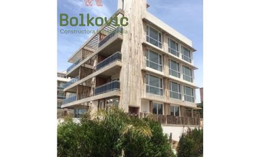 Departamento en venta Arenas III-  Mar de Ostende a metros del mar !!!