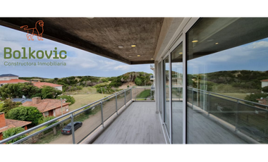 Departamento en venta Arenas III-  Mar de Ostende a metros del mar !!!
