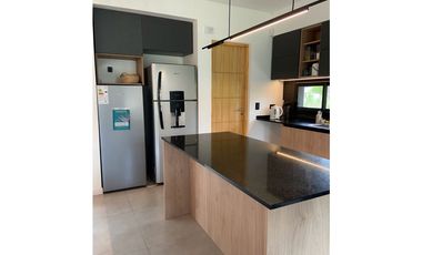 CASA  MINIMALISTA BARRIO PRIVADO PIONEROS en ALQUILER