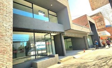 NOVALES PROPIEDADES ARRIENDA LOCAL EN EL CENTRO