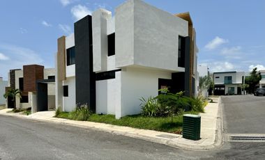 Casa en Fraccionamiento Lomas de la Rioja