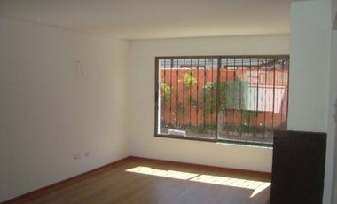 Casa en Arriendo en Calle Limache