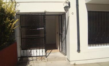 Casa en Arriendo en Calle Limache