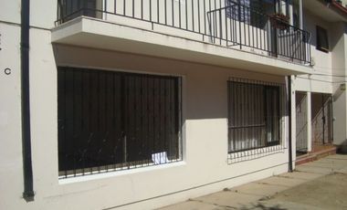 Casa en Arriendo en Calle Limache