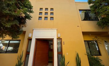 Casa en condominio en  Loma Blanca