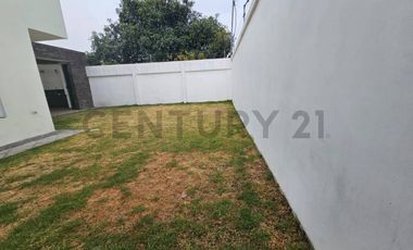 Se Vende Hermosa casa Esquinera sector Ilalo