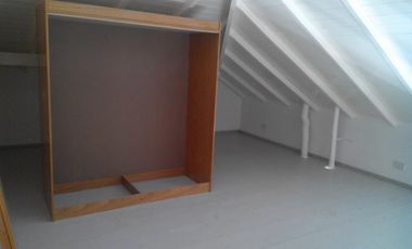 DEPTO 2 AMB.TIPO LOFT CON COCHERA , COMPLEJO CON PISICINA 2 PISO POR ESCALERA.SIN EXPENSAS NI ABL