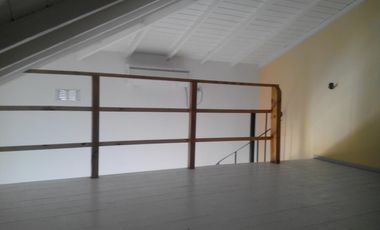 DEPTO 2 AMB.TIPO LOFT CON COCHERA , COMPLEJO CON PISICINA 2 PISO POR ESCALERA.SIN EXPENSAS NI ABL