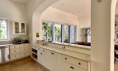 Villa mediterránea a pasos de la playa en venta