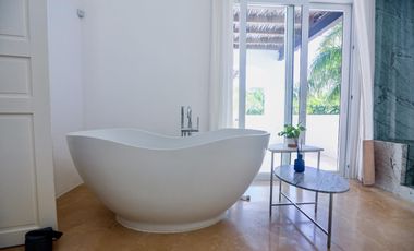 Villa mediterránea a pasos de la playa en venta