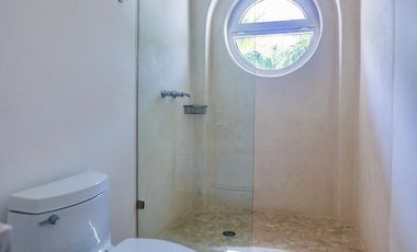 Villa mediterránea a pasos de la playa en venta