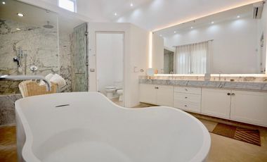 Villa mediterránea a pasos de la playa en venta