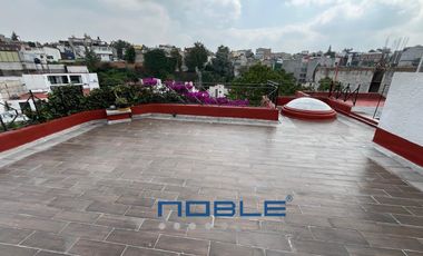 Casa Venta  Lomas de Tecamachalco.