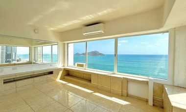 Departamento en Islas del Sol, Zona Dorada, Mazaatlán, Sinaloa.