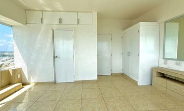 Departamento en Islas del Sol, Zona Dorada, Mazaatlán, Sinaloa.