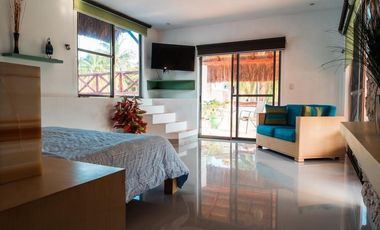 Casa de 2 recámaras con alberca en venta  en Sisal, Yucatán.
