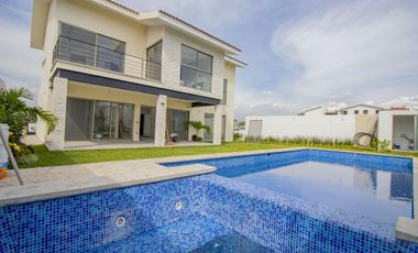 CASA EN PREVENTA PARAISO COUNTRY CLUB