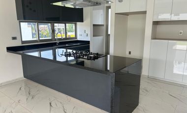 CASA EN PREVENTA PARAISO COUNTRY CLUB