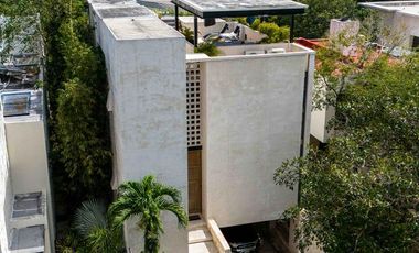 Impresionante Villa cerca del mar en Venta , residencial Selvamar Playa del Carmen