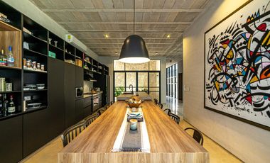 Impresionante Villa cerca del mar en Venta , residencial Selvamar Playa del Carmen