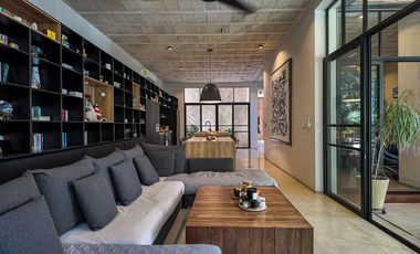 Impresionante Villa cerca del mar en Venta , residencial Selvamar Playa del Carmen