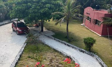 CASA EN VENTA EN LA ORILLA DEL MAR EN MAHAHUAL