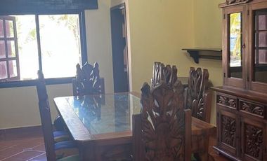 CASA EN VENTA EN LA ORILLA DEL MAR EN MAHAHUAL