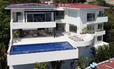 Casa de lujo en Fraccionamiento Real Diamante
