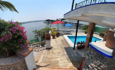 CASA EN VENTA  TEQUESQUITENGO