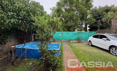 CASA 3 AMBIENTES SOBRE LOTE PROPIO, EN PLANTA BAJA, CON JARDIN Y FONDO