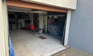 Casa en venta - 4 Dormitorios 3 Baños - Cochera - 350Mts2 - Costa Esmeralda