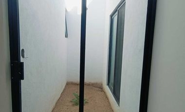 CASA NUEVA DE UNA PLANTA EN VENTA EN VILLAS DE LA CANTERA.