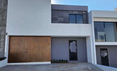 Casa en venta Lomalta Tres Marías